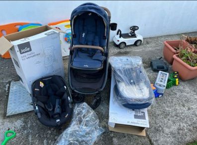 Joie Chrome DLX Trio 3-in-1 Travel System with i-Snug 2 i-Size R129 Car Seat Moonlight