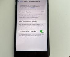 Iphone SE 2022 3rd gen like new, box, papers
