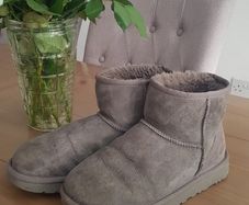 UGG classic mini boots