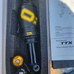 ohlins ttx 2 trunnion air MTB shock