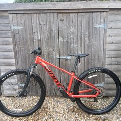 Giant Talon 4 - Hardtail Mountain Bike ( XS)