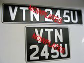 Pressed Vintage Plates X2 (1 Pair)