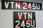Pressed Vintage Plates X2 (1 Pair)