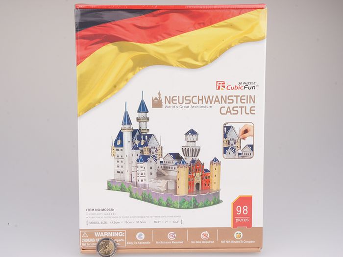 3D Puzzle-Neuschwanstein Castle perfect birthday gift present toy games