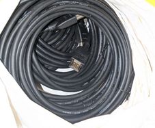 HDMI, Displayport, DVI, VGA cables
