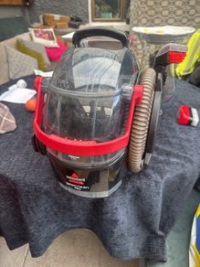 Bissell carpet cleaner