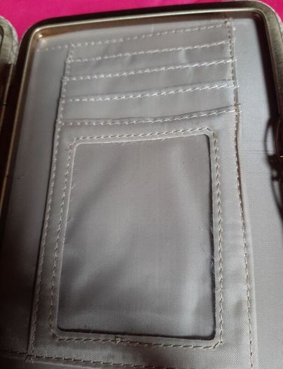 New purse/wallet snap closing