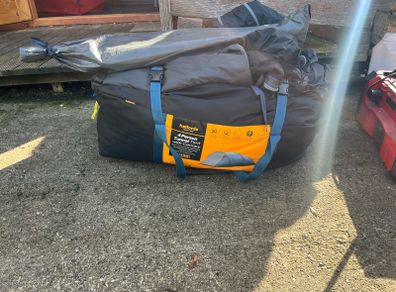 tent