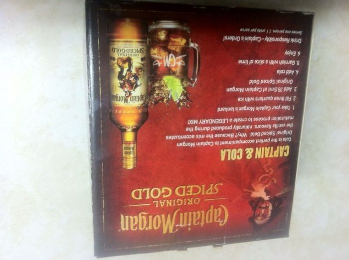 Mugs capitan morgan rum