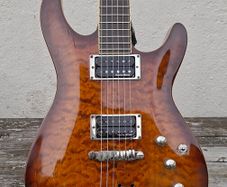 Ibanez SZ520 QM (Quilted Maple).