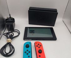 Nintendo Switch + Ring Fit Adventure