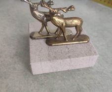 SET OF 2 Vintage Deer Ornament Cute Deer Figurines ON MARBLE PLINTE.
