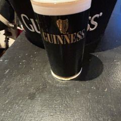Guinness vintage old bar