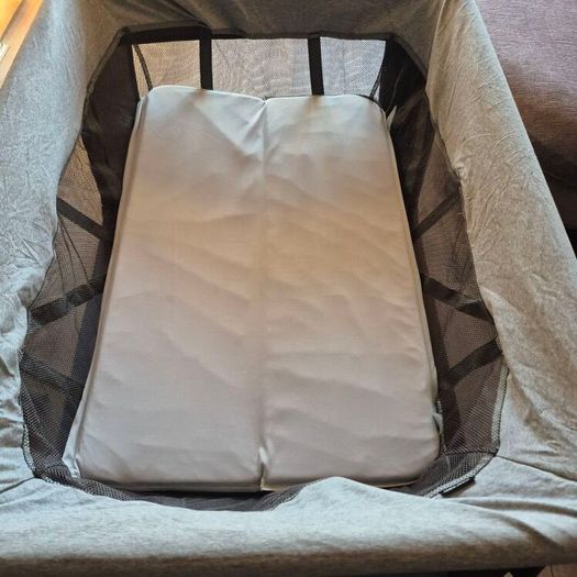 Maxi cosi swift 3 in 1 travel cot, play pen & bassinet