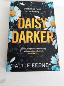 book Daisy Darker