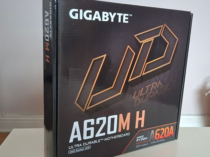 Gigabyte A620M H AMD Socket AM5 Motherboard 2 SMD DIMMs PCIe x16 Micro ATX HDMI