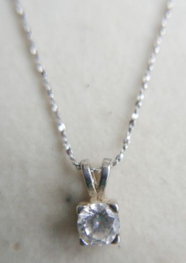 Vintage Sterling Silver 925 Cubic Zirconia Pendant Necklace - length 18" - 2,3g