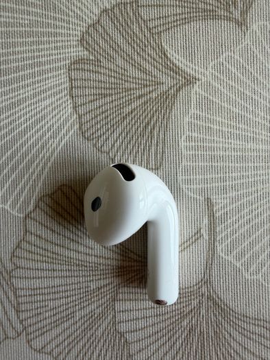 Airpod 4 Refurbished