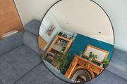 Round mirror