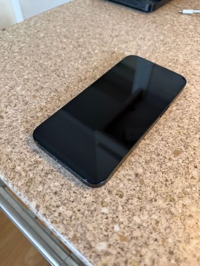 iPhone 13 - 128GB