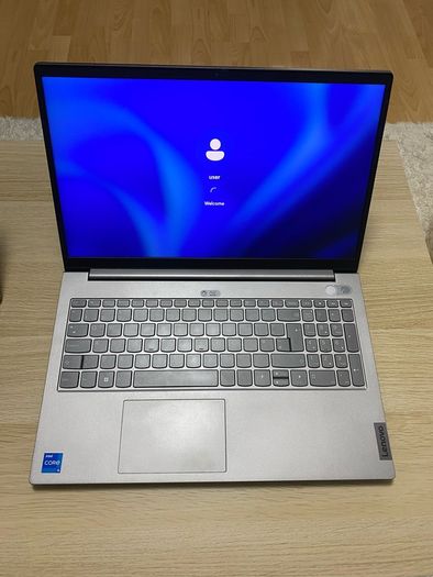 Lenovo Thinkbook gen 2 - i5 pro 16/256 windows 11