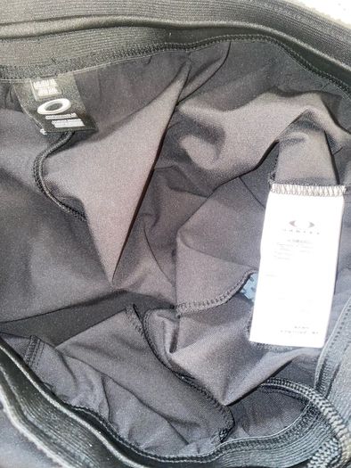 Oakley bottoms Pants size XL brand new
