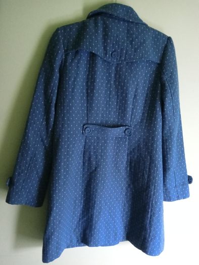 White staff wool coat