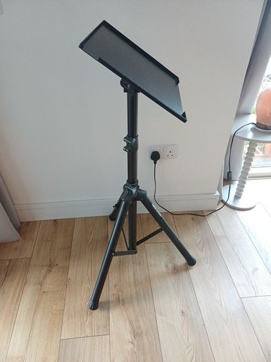 Projector / Laptop adjustable stand Heavy duty