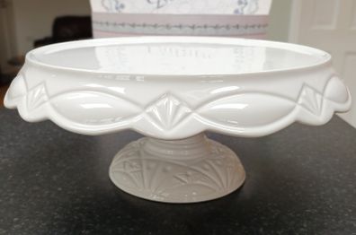 Elegant Ceramic Cake Stand