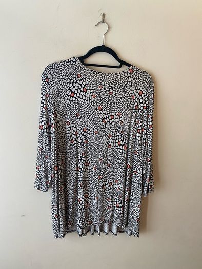 Evans blouse (size 22-24)