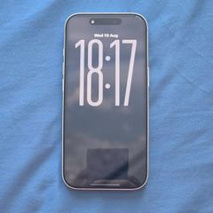 iPhone 17 256gb {White}