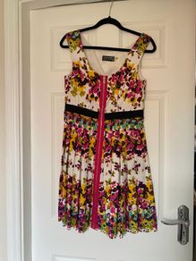 Guess Floral Zip front dress