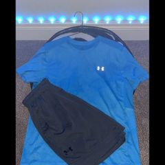 Under Armour 2 Piece Tech Set