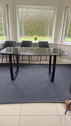 Kitchen/Living Room Table