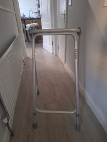Walking frame