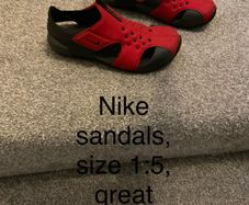Nike sandals, size 1:5