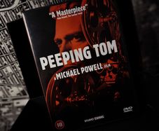 Peeping Tom ! DVD ! Horror ! Classic Movie ! 2001 !