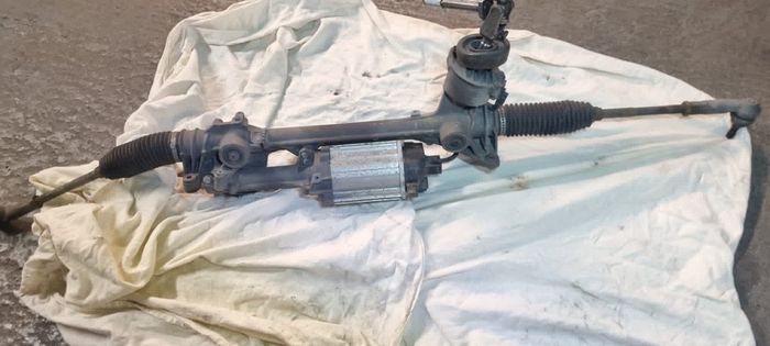 Steering rack vw Passat 2014