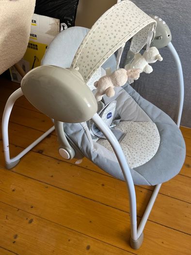 Chicco Swing and Play