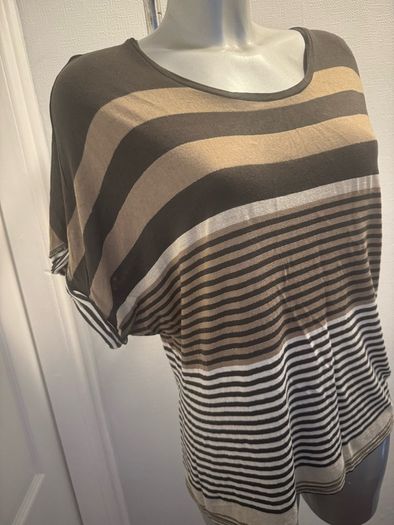 Autograph khaki/gold top size UK14/16 EU42/44 Postage included