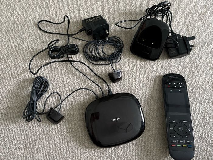Logitech Harmony Universal remote complete set