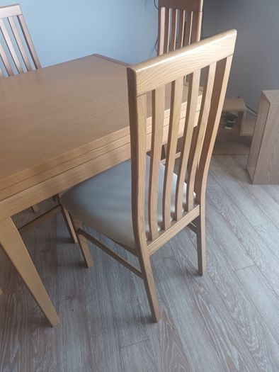 table and chairs