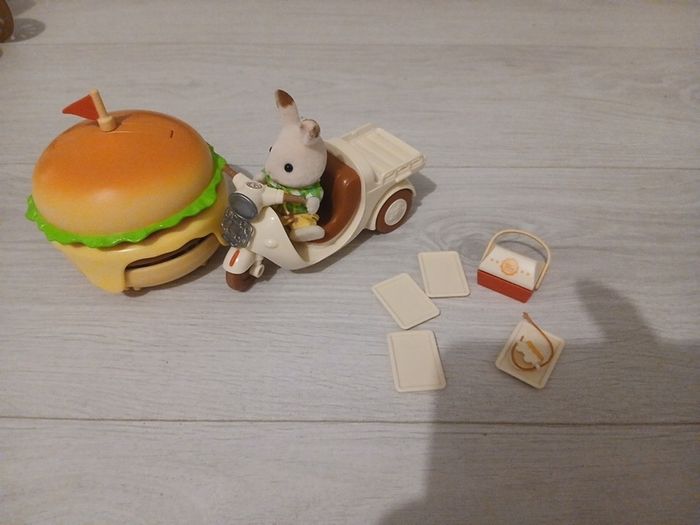Sylvanian Families Hamburger Stand set