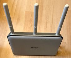 TP-Link Archer C9 AC1900 WiFi router