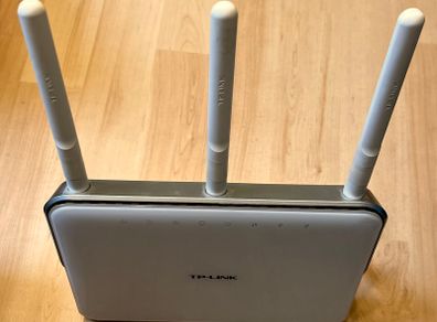 TP-Link Archer C9 AC1900 WiFi router