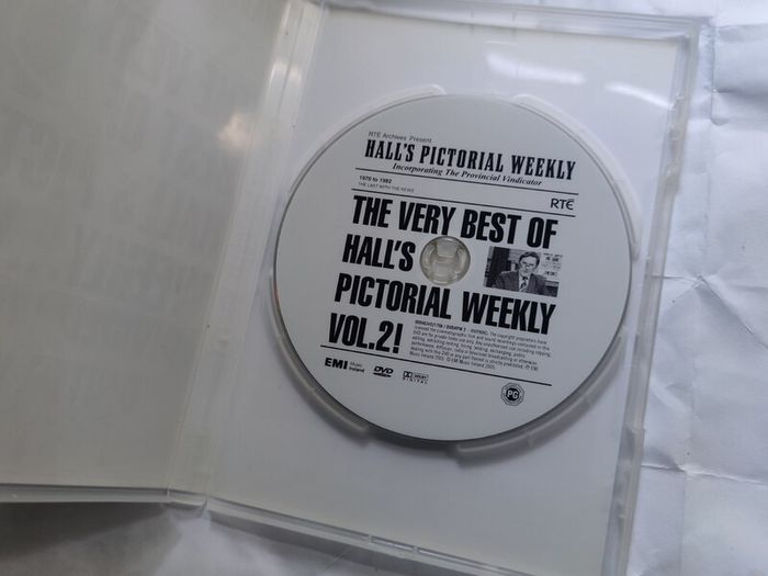 Hall's Pictorial Weekly Vol.2 Dvd