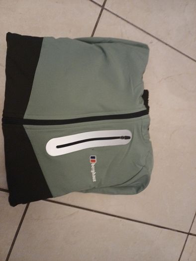 berghaus tracksuit