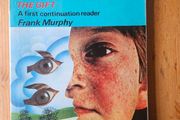 Links 1 The Gift. A First Continuation Reader. By Frank Murphy. Published By The Educational Company.  First Edition 1976 Paperback In Good Condition.  See Photos For Same.