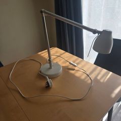 desk lamp