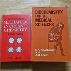 Ultimate Medical Biochemistry & Organic Chemistry Textbook Bundle (Newsholme & Peter Sykes)